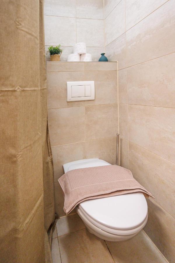 Cozy Market-Square Retreat Located In The Heart Of The 10Th District Wiedeń Zewnętrze zdjęcie